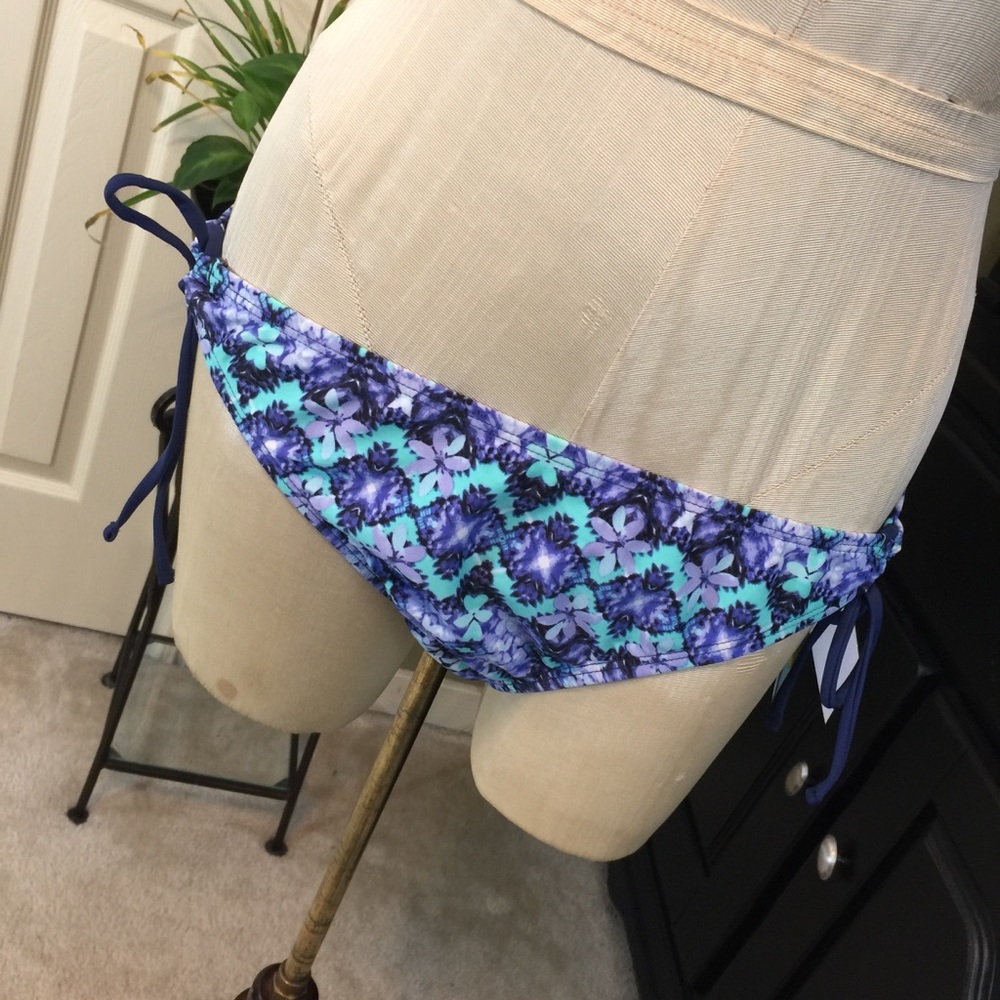 Island Soul Blue/Teal/Flower Print Bikini BottomXL
